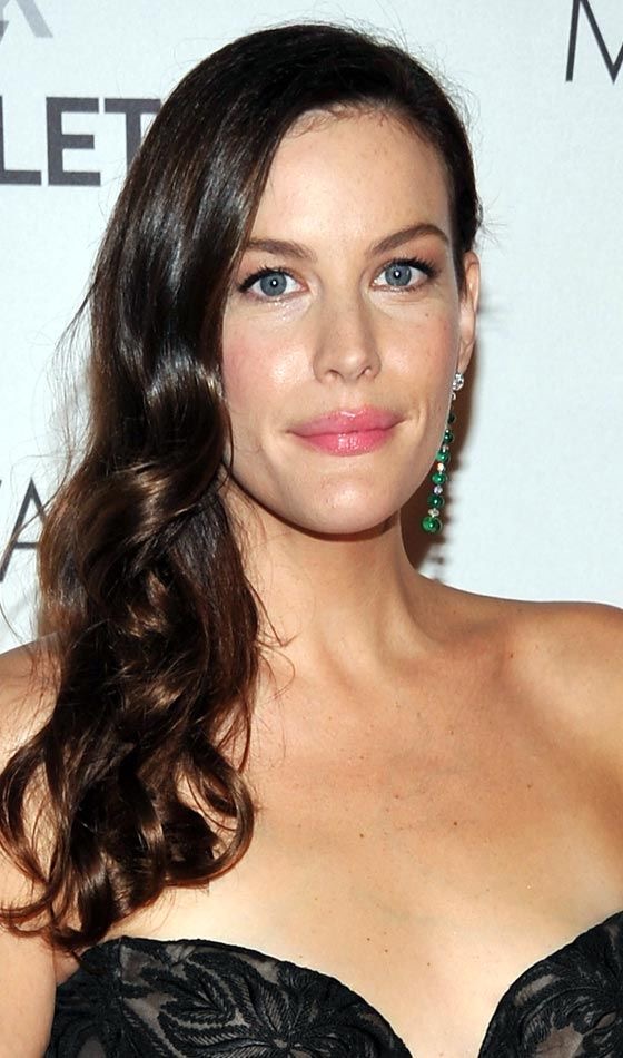 liv tyler oblong face shape